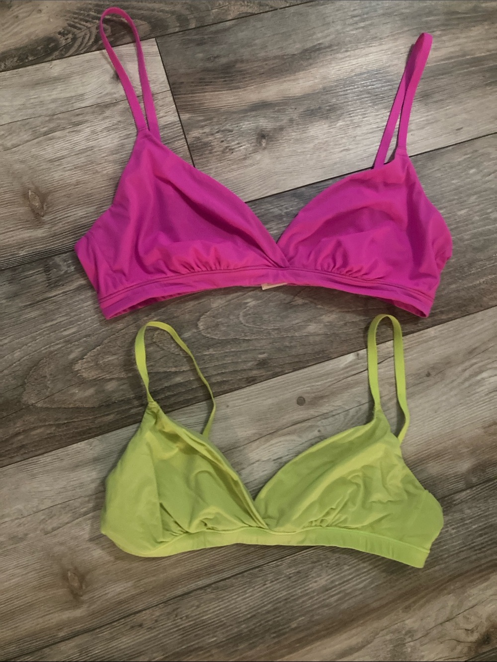 2 pack Triangle Mesh Bra Neon Color Women’s Size L
